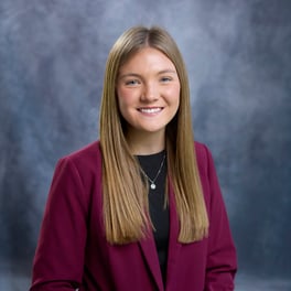 Emily Schreiner Headshot